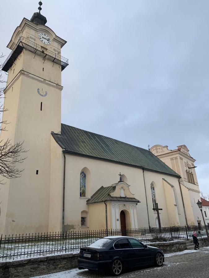 Aparthotel Ubytovanie Athena Poprad Exterior foto