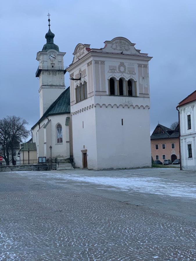 Aparthotel Ubytovanie Athena Poprad Exterior foto