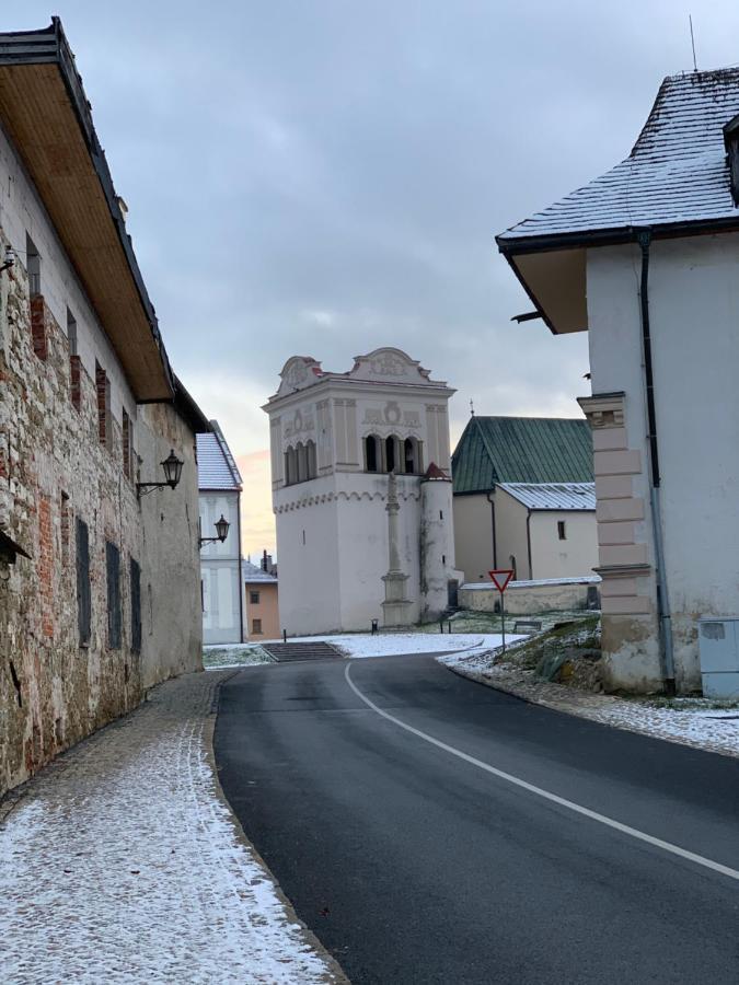 Aparthotel Ubytovanie Athena Poprad Exterior foto